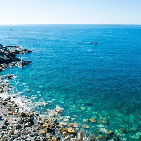 A Luna In Ma-Sea View Room Or Apartment Citr O11O3Ocavoo50