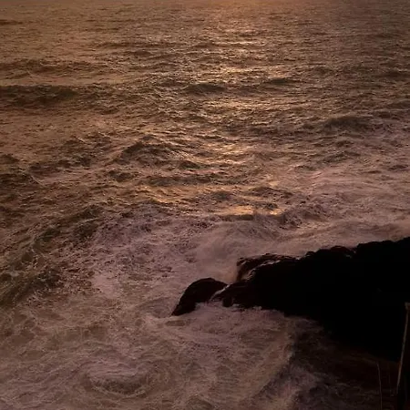 A Luna In Ma-Sea View Room Or Apartment Citr O11O3Ocavoo50 Apartment
